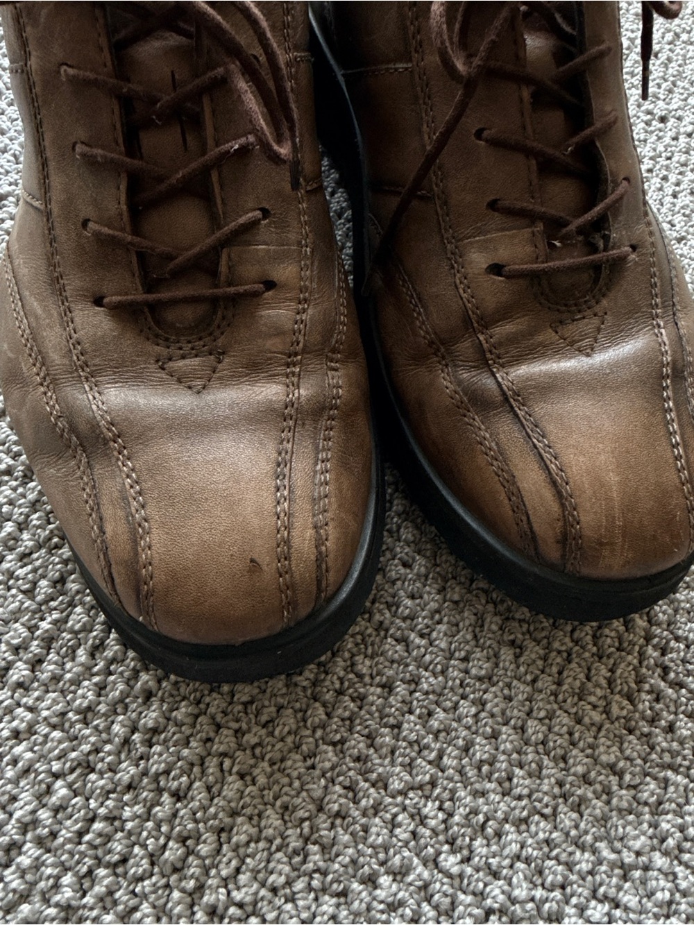 Ecco Women’s Leather Shoes 8.5 US - Picture 4 of 5